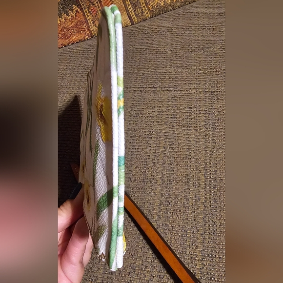 Dooney and Bourke Leather Floral Wristlet Clutch Lillies EUC - Picture 8 of 13